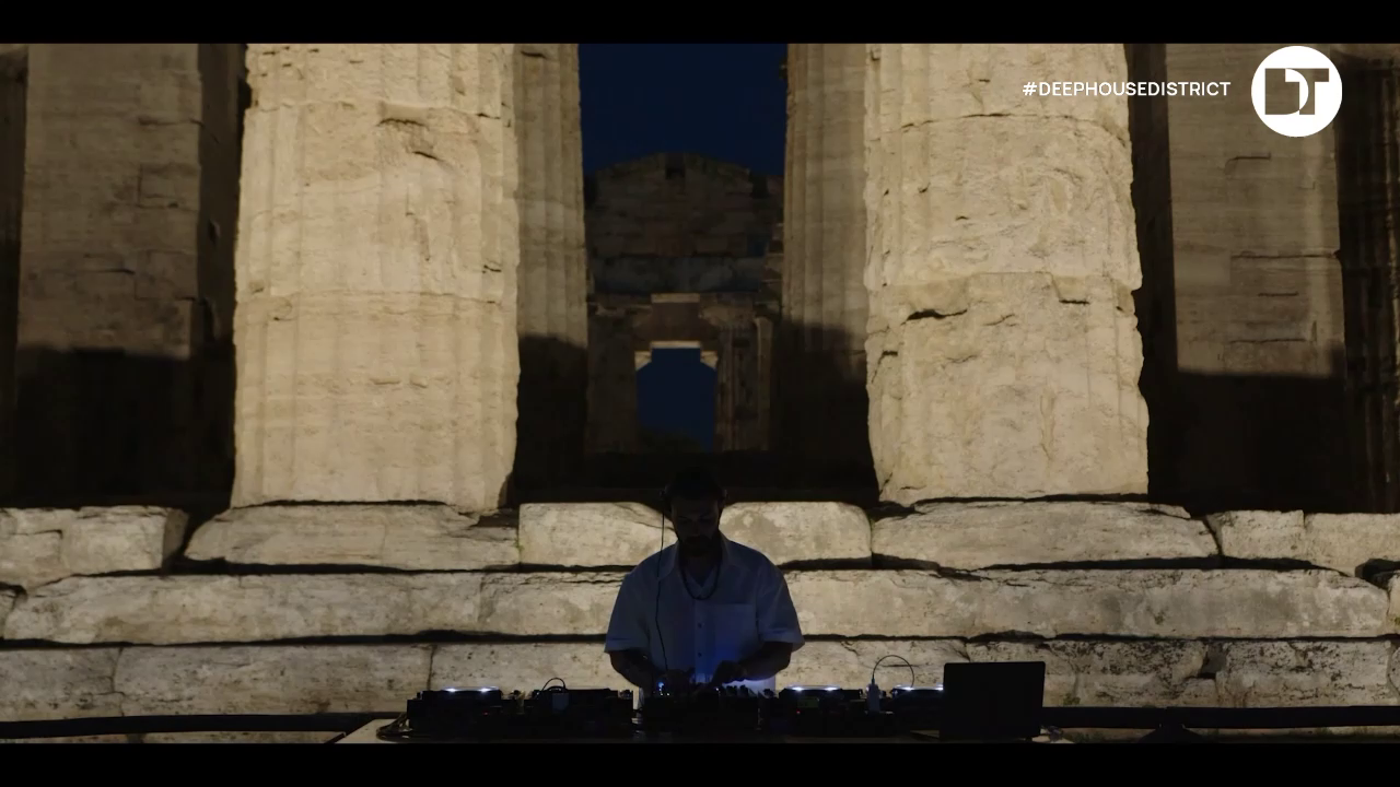 Watch DanceTV Deep House District